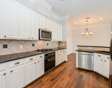 5208 Blossom Street - Photo Thumbnail 13