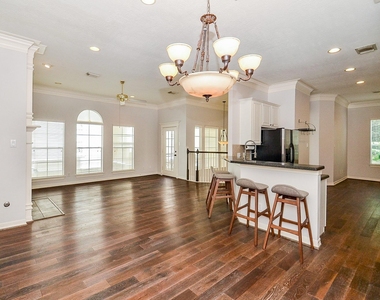 5208 Blossom Street - Photo Thumbnail 8