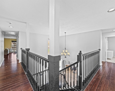 5702 W Vistaglen Loop - Photo Thumbnail 28