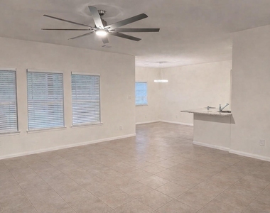 3311 Passage Lane - Photo Thumbnail 4