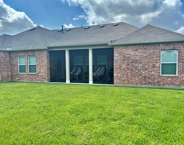 3311 Passage Lane - Photo Thumbnail 21