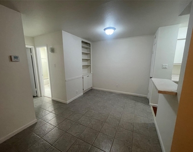 5550 N Braeswood Boulevard - Photo Thumbnail 6