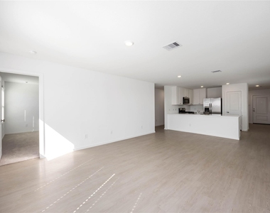 4930 Valencia Forest - Photo Thumbnail 3