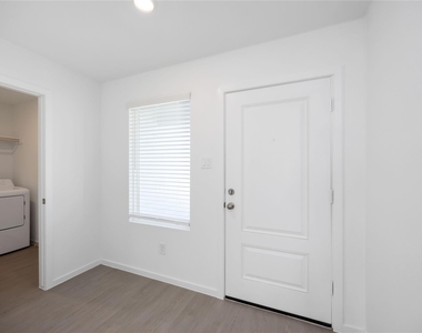 4930 Valencia Forest - Photo Thumbnail 19