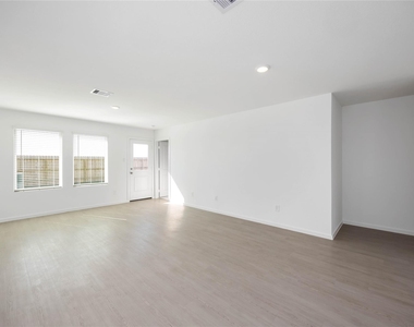 4930 Valencia Forest - Photo Thumbnail 1