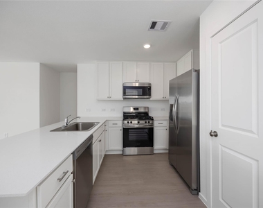 4930 Valencia Forest - Photo Thumbnail 8