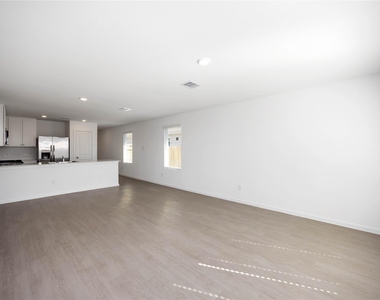 4930 Valencia Forest - Photo Thumbnail 5