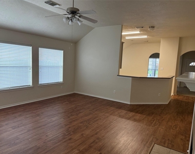 5118 Birch Manor Lane - Photo Thumbnail 15