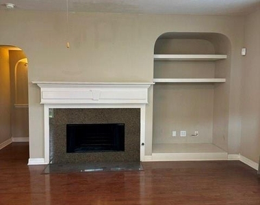 12010 Paladora Point Court - Photo Thumbnail 21