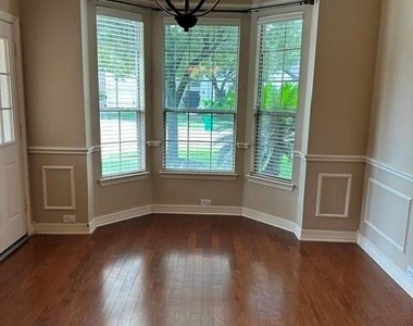 12010 Paladora Point Court - Photo Thumbnail 27