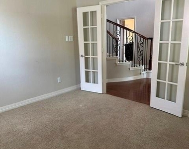 12010 Paladora Point Court - Photo Thumbnail 31