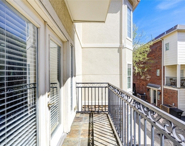 5813 Washington Avenue - Photo Thumbnail 21