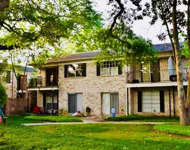 7900 Westheimer Road - Photo Thumbnail 2