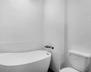 768 Lucky Street - Photo Thumbnail 29