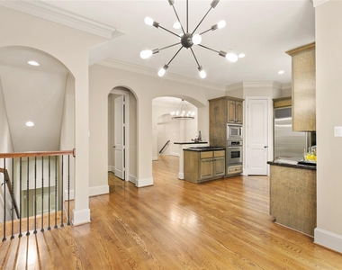 4 Waterway Court - Photo Thumbnail 13