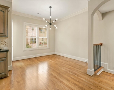 4 Waterway Court - Photo Thumbnail 14