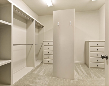 4 Waterway Court - Photo Thumbnail 23