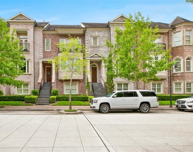 4 Waterway Court - Photo Thumbnail 1