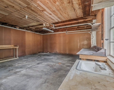 1116 Kettler St - Photo Thumbnail 20