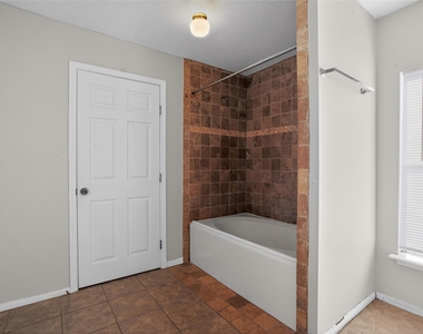 20615 Valley Wells Drive - Photo Thumbnail 36