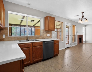 20615 Valley Wells Drive - Photo Thumbnail 15