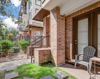 2818 Polk Street - Photo Thumbnail 2