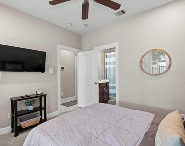 2818 Polk Street - Photo Thumbnail 13