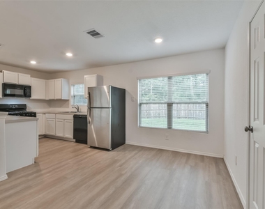 3707 Solanum Drive - Photo Thumbnail 10