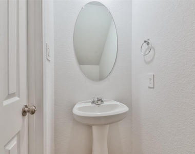 3707 Solanum Drive - Photo Thumbnail 17