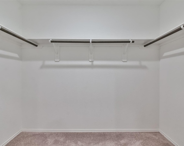 3707 Solanum Drive - Photo Thumbnail 16