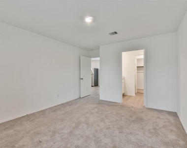 3707 Solanum Drive - Photo Thumbnail 13
