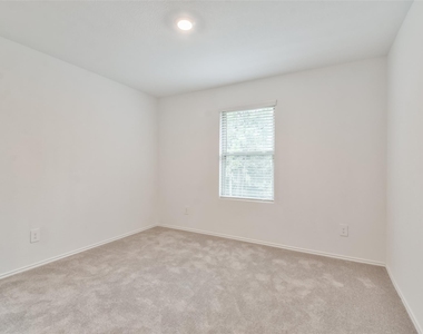 3707 Solanum Drive - Photo Thumbnail 21