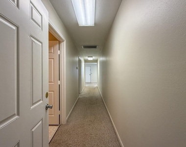 26605 E River Road - Photo Thumbnail 11