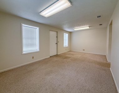 26605 E River Road - Photo Thumbnail 14