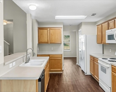 7015 Atasca Creek Drive - Photo Thumbnail 1