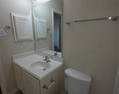 17711 Barton Point Lane - Photo Thumbnail 48