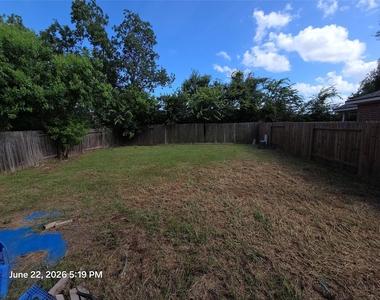 17711 Barton Point Lane - Photo Thumbnail 16