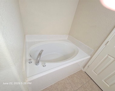 17711 Barton Point Lane - Photo Thumbnail 35