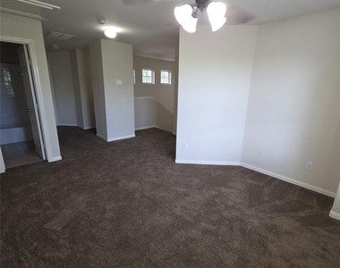 17711 Barton Point Lane - Photo Thumbnail 28