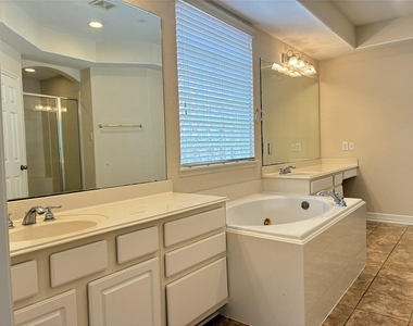 14207 Parable Lane - Photo Thumbnail 12