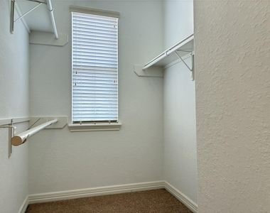 14207 Parable Lane - Photo Thumbnail 21