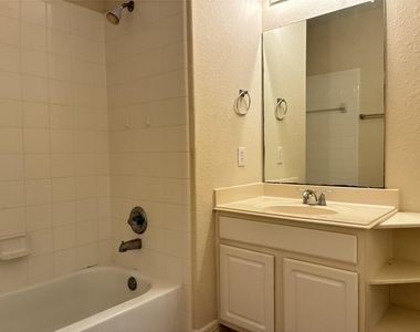 14207 Parable Lane - Photo Thumbnail 20