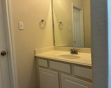 14207 Parable Lane - Photo Thumbnail 22