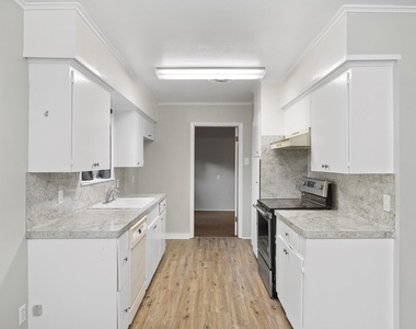 1519 Everitt Street - Photo Thumbnail 8