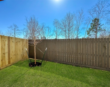 2710 Discovery Trails Court - Photo Thumbnail 35
