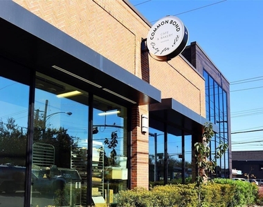 1026 Van Buren Street - Photo Thumbnail 31