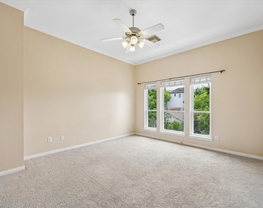 1026 Van Buren Street - Photo Thumbnail 10
