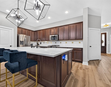 23722 Pullin Market Drive - Photo Thumbnail 8