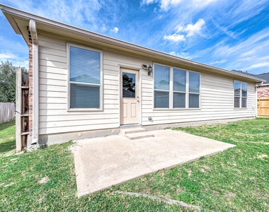 952 Crannog Way - Photo Thumbnail 30