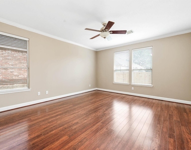 952 Crannog Way - Photo Thumbnail 16